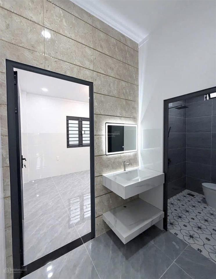 Nhà tân kim, cần giuộc, gần trục đường quốc lộ 50, diện tích 100m2  giá 1tỷ250tr