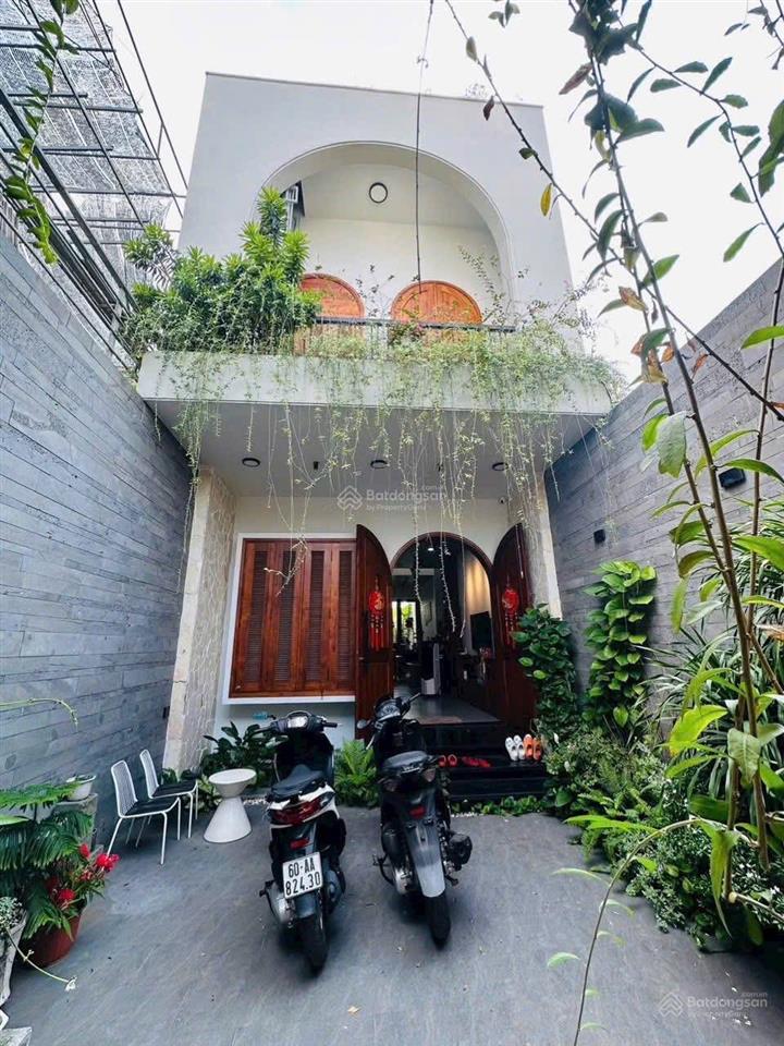 Bán nhà gần chợ bình chánh, đường trịnh như khuê, diện tích 100m2 full thổ