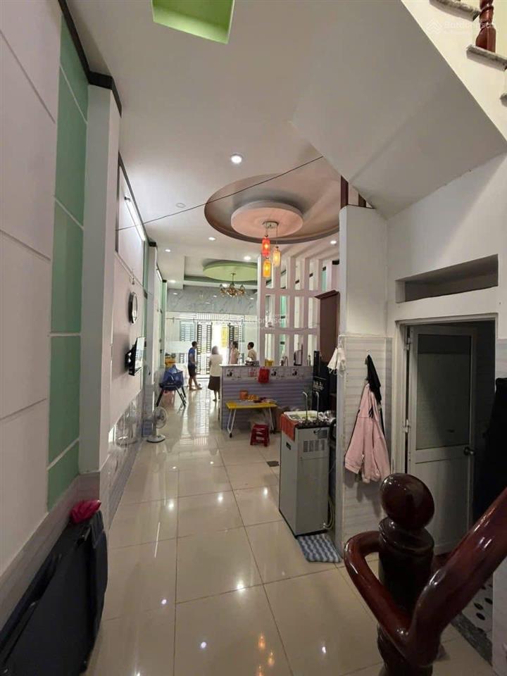 Bán nhà đường trịnh như khuê bình chánh diện tích 80m² full thổ giá 1 tỷ 450 triệu.