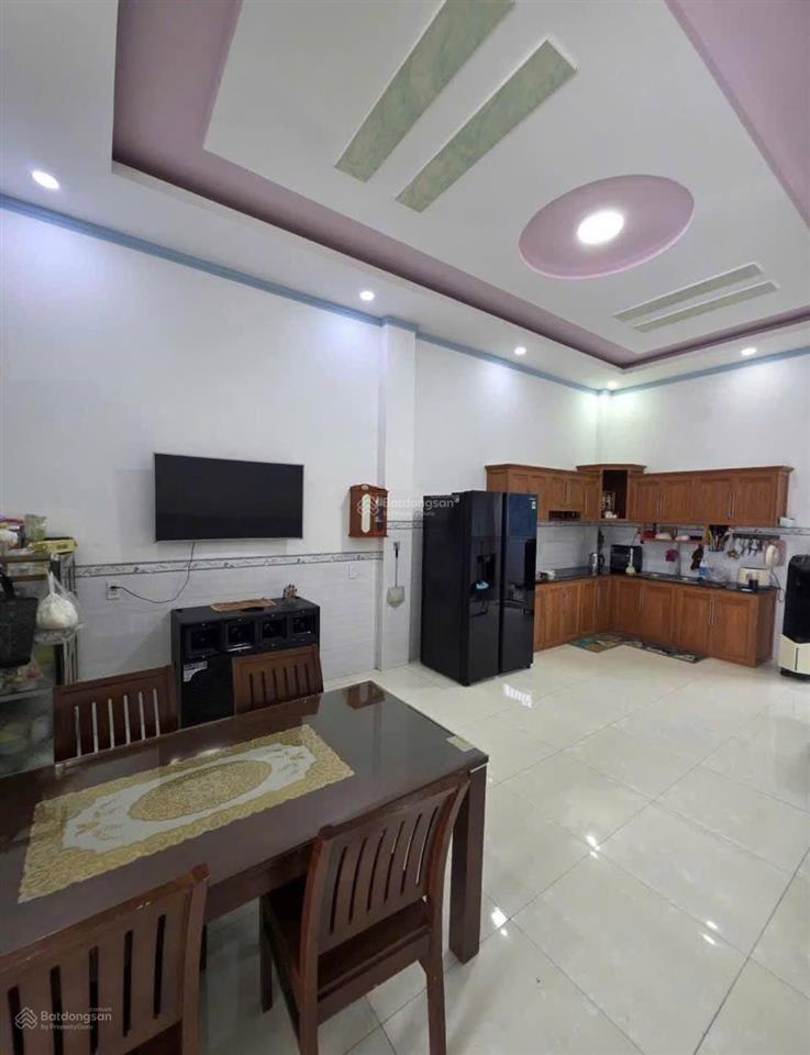 Bán nhà ở khu vực phong phú gần kdc phong phú 4 bình chánh