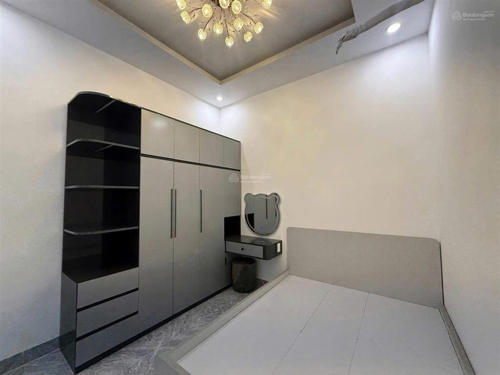 Nhà đường đinh đức thiện  bình chánh gần chợ bình chánh, dt 90m2