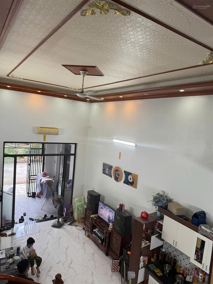 Chính chủ cần bán gấp nhà 79.6m2  sẵn nội thất
