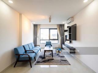 Bán căn hộ 2pn full nội thất gần biển sơn trà ocean view, giá tốt, sẵn sổ giao dịch ngay