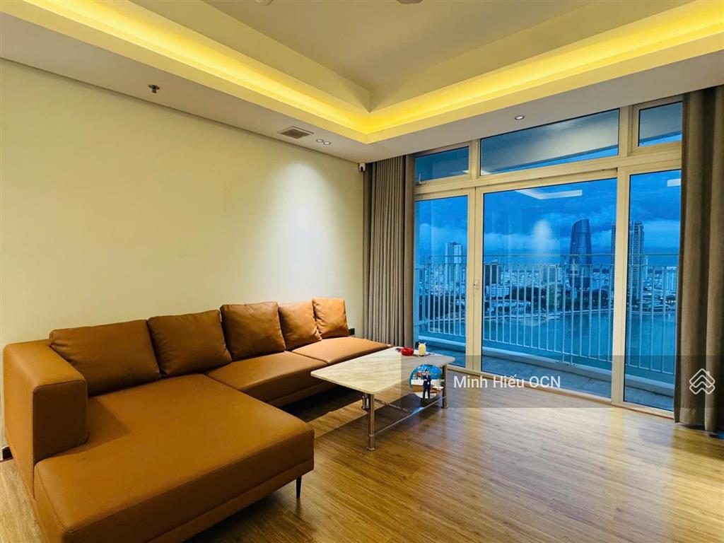 Bán căn hộ cao cấp 2pn azura view sông hàn  tầng cao, giá tốt