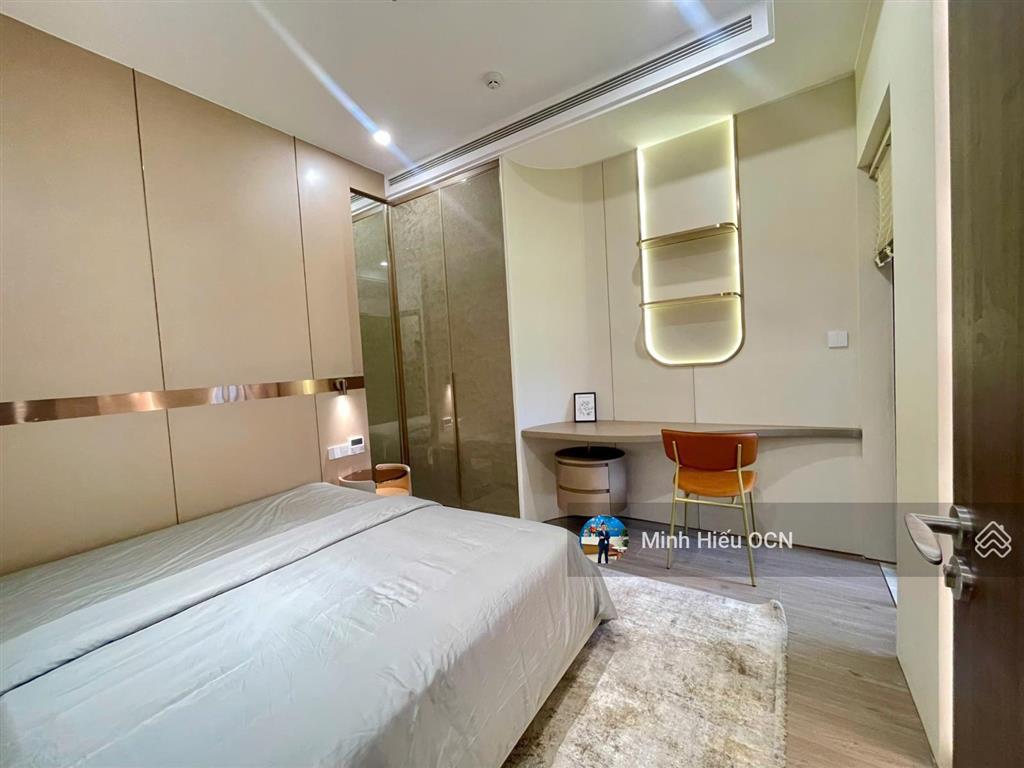 Cần bán nhanh căn 2pn hue heritage  tầng cao  giá tốt