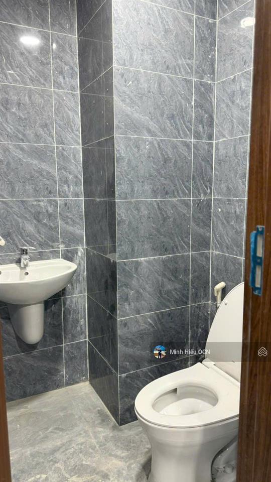 Bán căn hộ 2pn tầng cao vista residence  nhận nhà ở ngay  sẵn nội thất liền tường giá chỉ 4,x tỷ