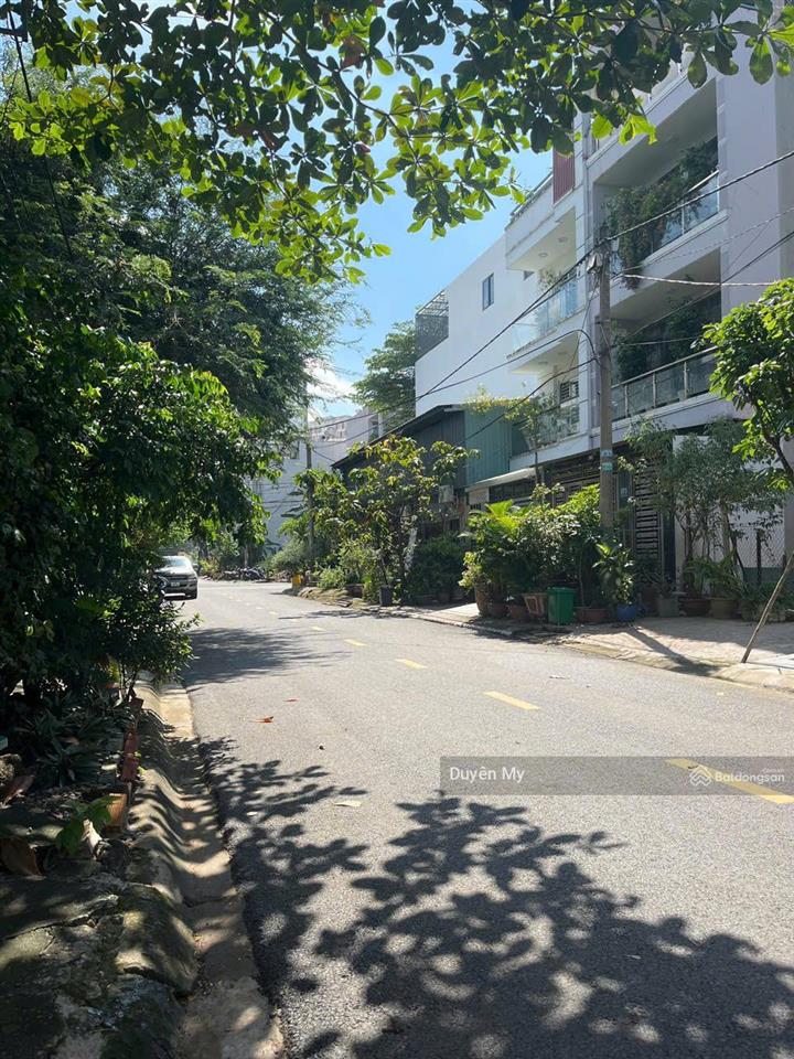 Bán gấp lô đất góc 2mt khu mười mẫu btđ, dt 76m2 gần công viên xd hầm 3 tầng