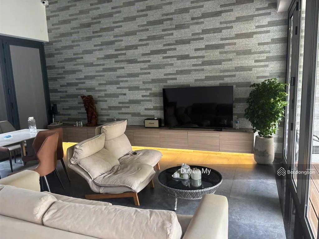 Bán gấp biệt thự hồ bơi khu nam long q9 ngay global city, dt 12x20m đoạn đẹp giá 24,2 tỷ