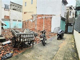 Đất hiếm  sổ vuông  ngang 5  64m2  7x tỷ