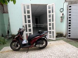 Nhà cũ tiện xây  84.8m2  10m ra hxh  9x tỷ  hẻm thông sát mặt tiền