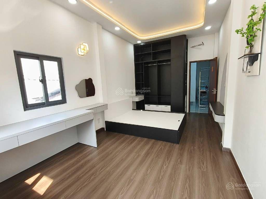 Nhà mới full nội thất  2 tầng  38m2  sát mặt tiền  nhỉnh 6 tỷ