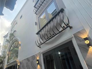 3 tầng  2 căn ra hxh  ngang 7  nhà mới full nội thất  chỉ 5,x tỷ