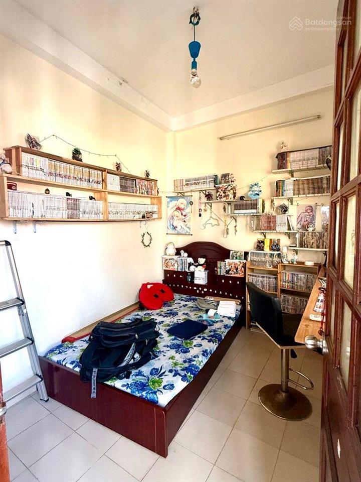 Căn góc  cách hxh 30m  35.2m2  4 tầng btct  giá 6,8 tỷ