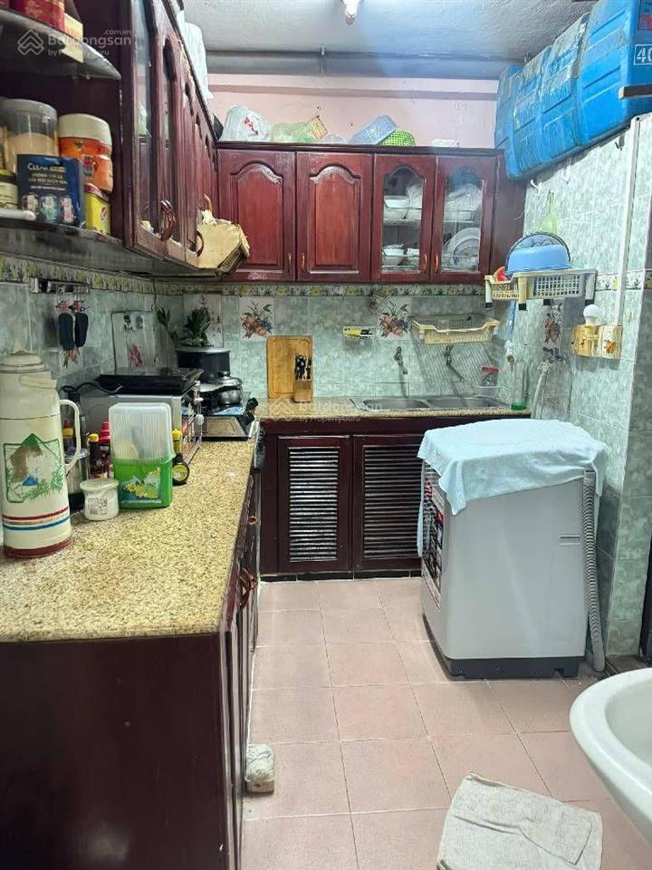 Chính chủ lâu đời  3 tầng sổ vuông a4 37.4m2, 5,6 tỷ