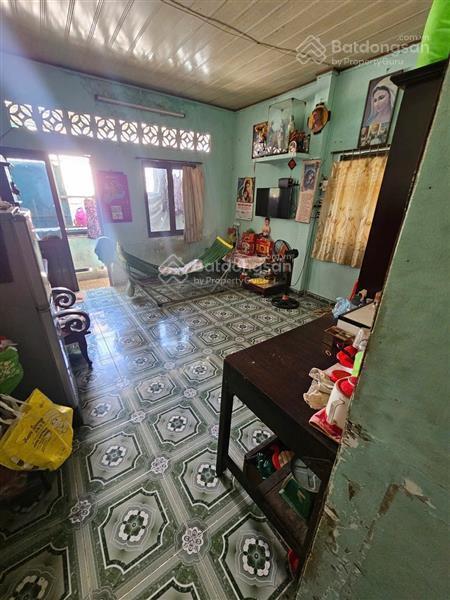Lô góc  20m ra hẻm xe hơi  64.5m2  nở hậu  7,3 tỷ