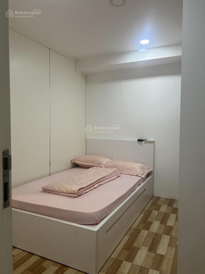 Nhà mới khu phố ẩm thực hxh 4 chỗ  sổ nở hậu  47m2  6,9 tỷ