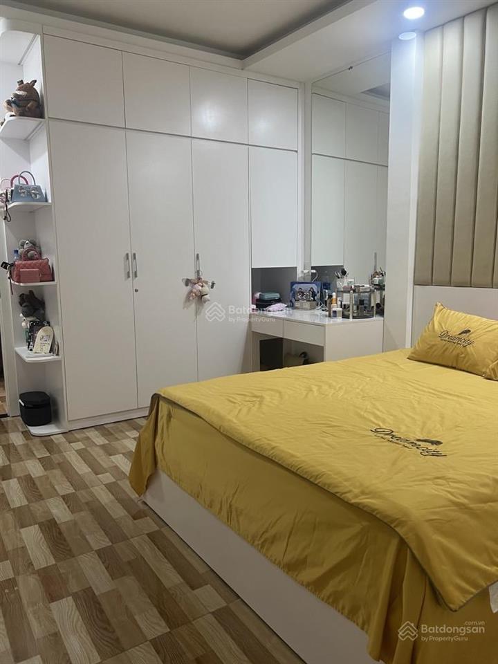 Nhà mới khu phố ẩm thực hxh 4 chỗ  sổ nở hậu  47m2  6,9 tỷ