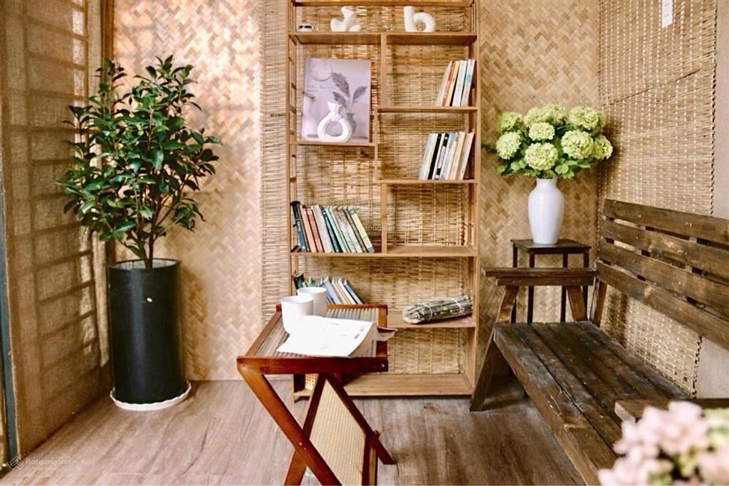 Chdv ô tô đỗ cửa  dòng tiền 36tr/th  40m2  4 tầng btct  8,99 tỷ tl