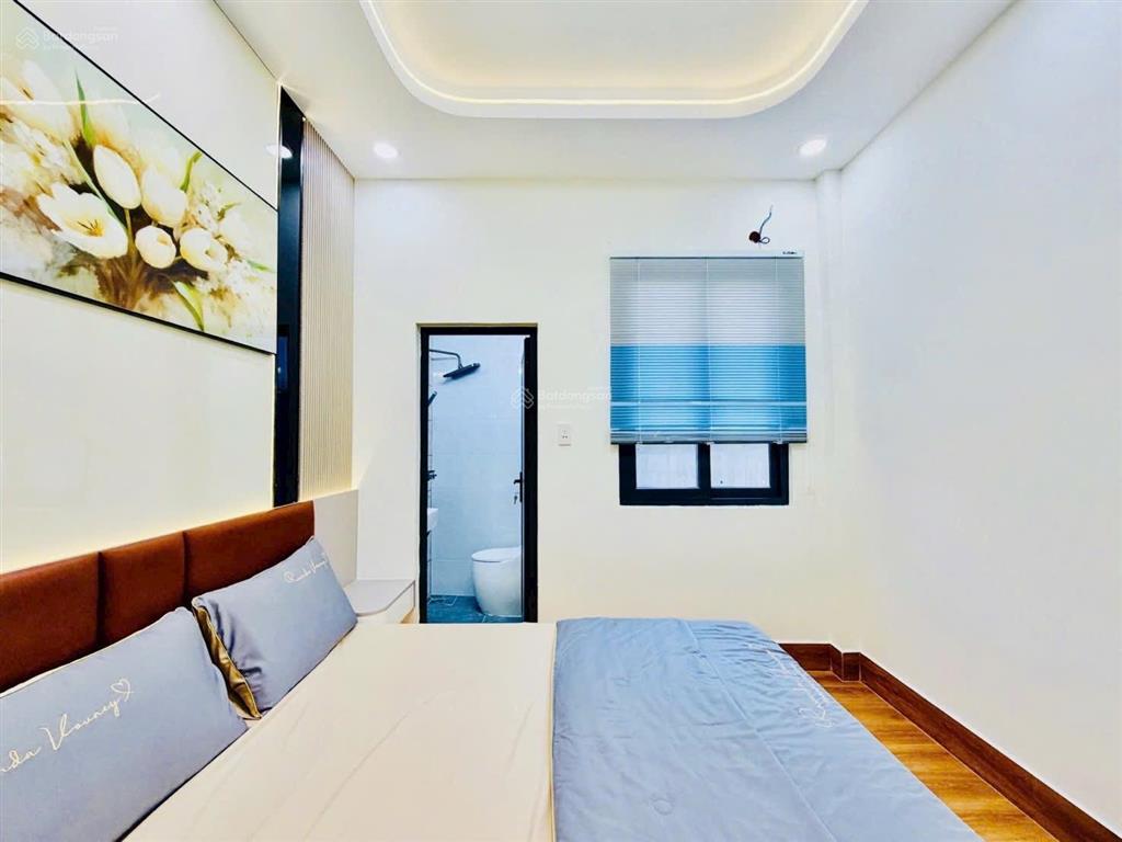 Nhà mới full nội thất  xe hơi đỗ cửa  pn trệt  38m2  4,x tỷ