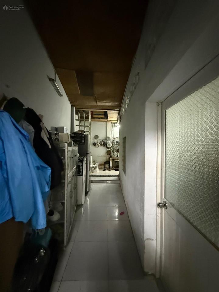 Nhà giá tốt 15m ra hẻm xe hơi  61m2  nhà cũ tiện xây sửa  4,x tỷ(tl)  nở hậu