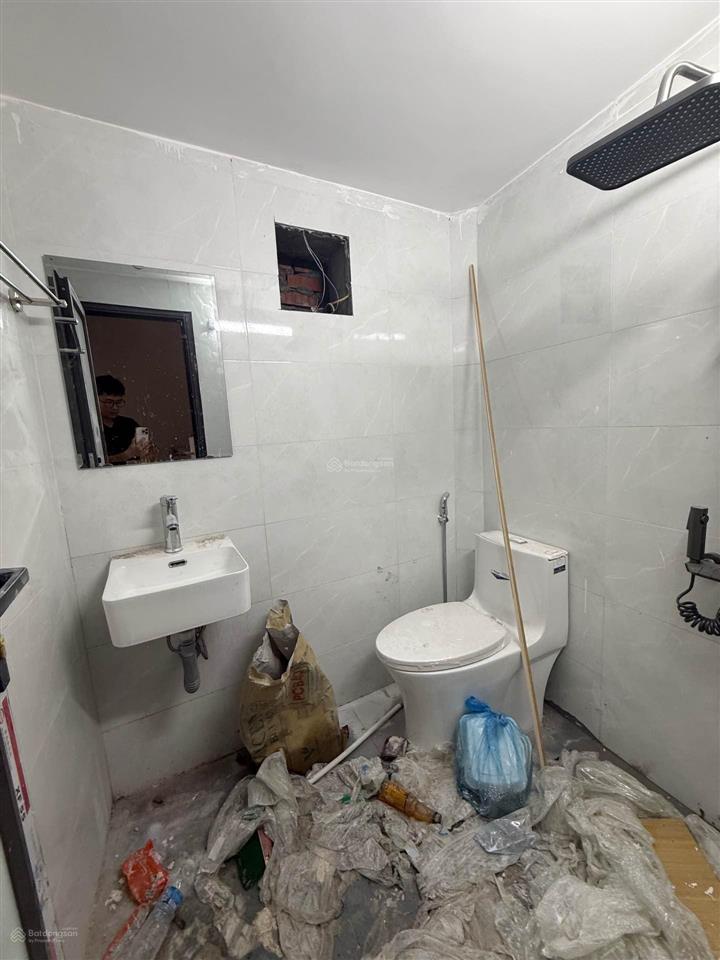 Bán nhà 5 tầng phố kim ngưu. sổ đỏ riêng chính chủ. không quy hoạch