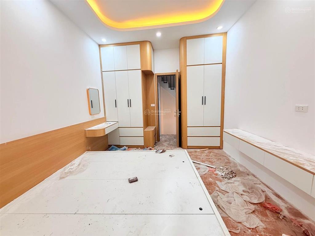 Bán nhà 5 tầng phố kim ngưu. sổ đỏ riêng chính chủ. không quy hoạch