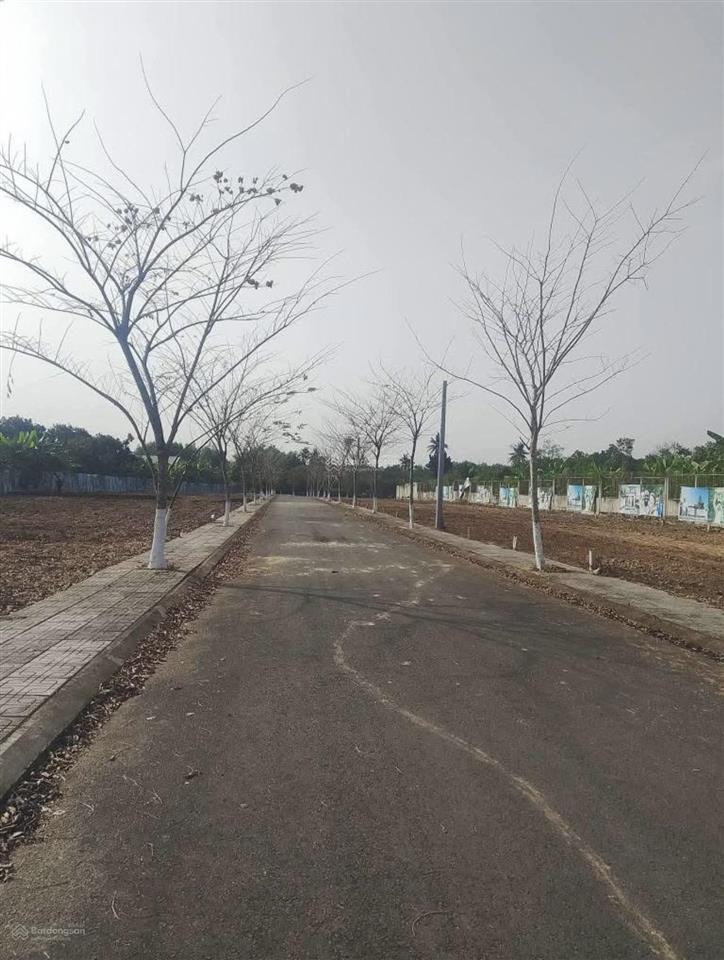 Đất vị trí vàng đón đầu sân bay quốc tế