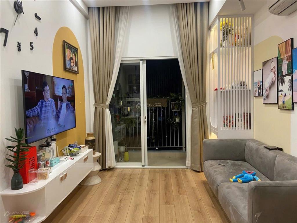 Chú triều đi định cư cần bán gấp cc carilon 3, 1pn, full nội thất giá chỉ 2ty550tr có thương lượng