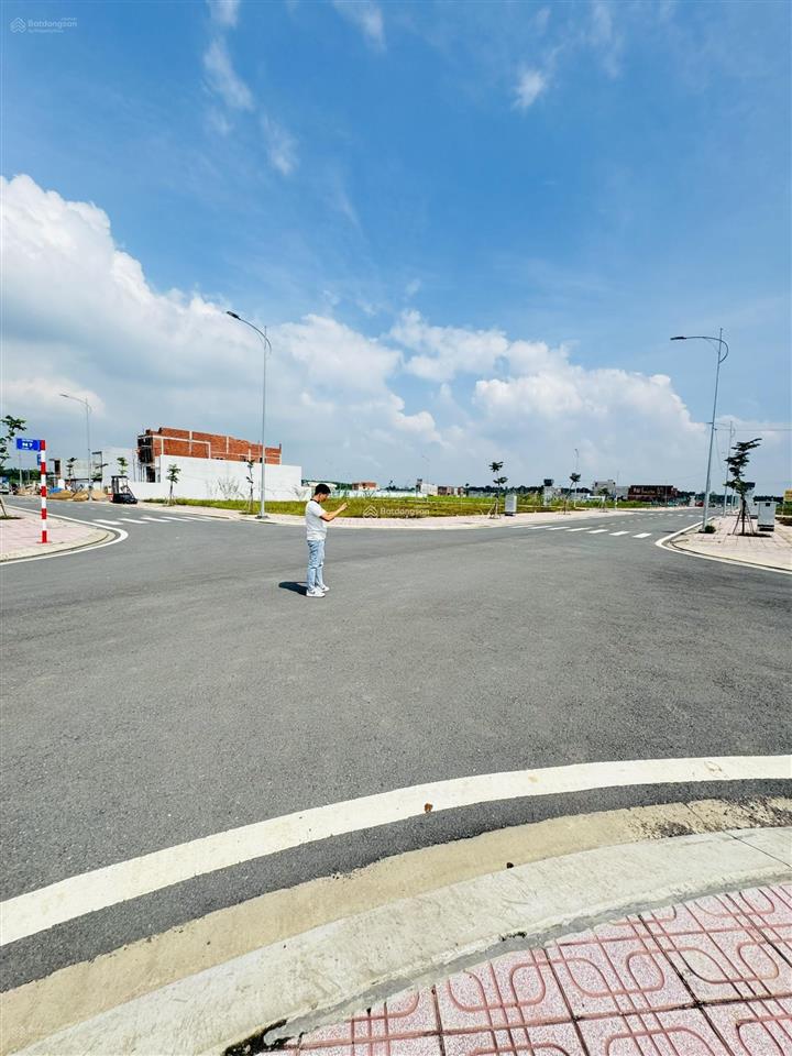 Chính chủ tôi bán đất thổ cư gần sân bay long thành | khu dân cư đông đúc, sổ hồng sẵn công chứng