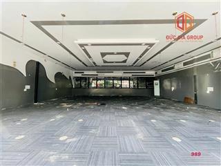 Cho thuê mặt bằng kinh doanh 330m2 ngang 10m đường phạm văn thuận gần vincom