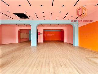 Cho thuê mặt bằng ngang 10m  phan trung  trục kinh doanh sầm uất