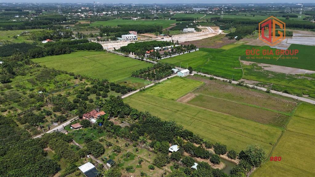 Bán nhà vườn hơn 2,6 sào gần đường ông binh, tân triều  vĩnh cửu