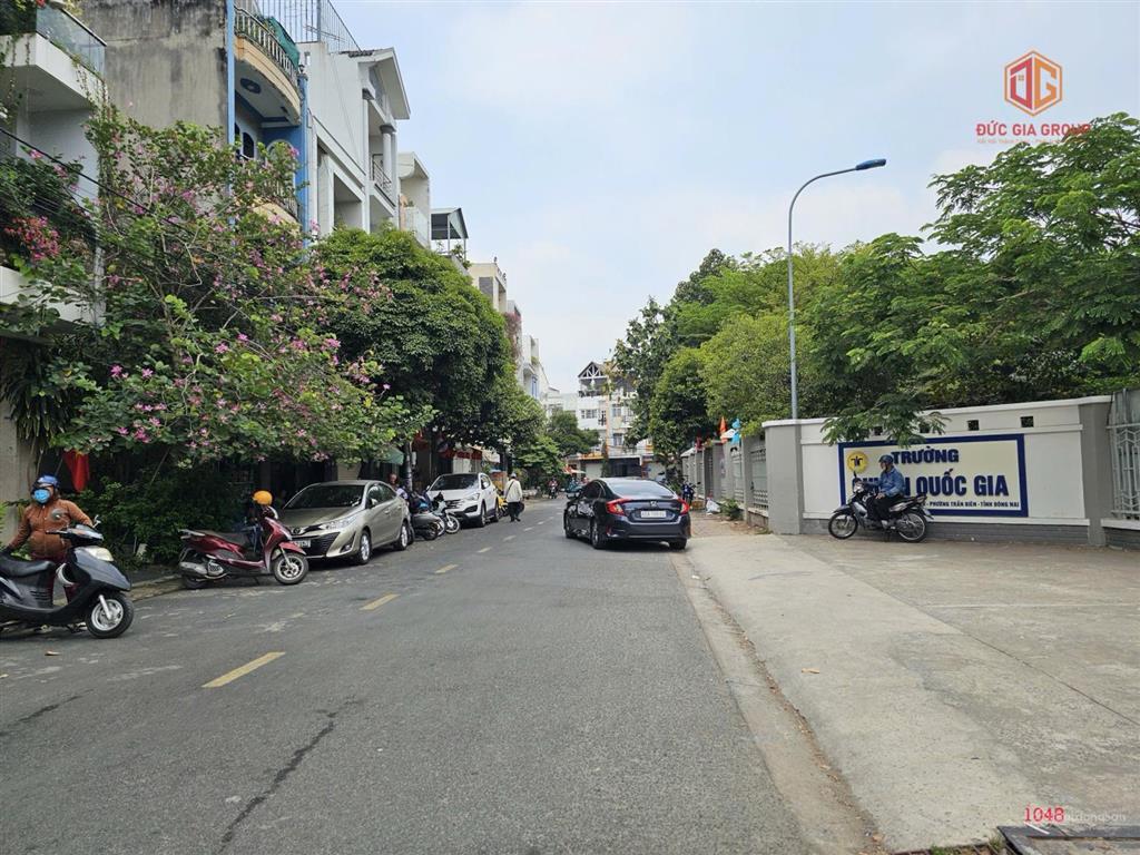 Bán nhà đẹp 1 trệt 3 lầu 76m2 full nội thất khu dân cư d2d võ thị sáu