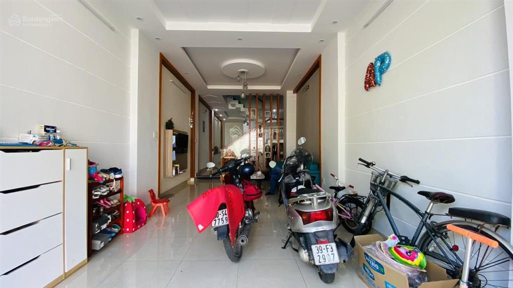 Bán nhà đẹp 1 trệt 3 lầu 76m2 full nội thất khu dân cư d2d võ thị sáu