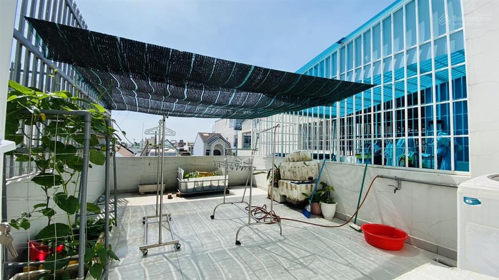 Bán nhà đẹp 1 trệt 3 lầu 76m2 full nội thất khu dân cư d2d võ thị sáu