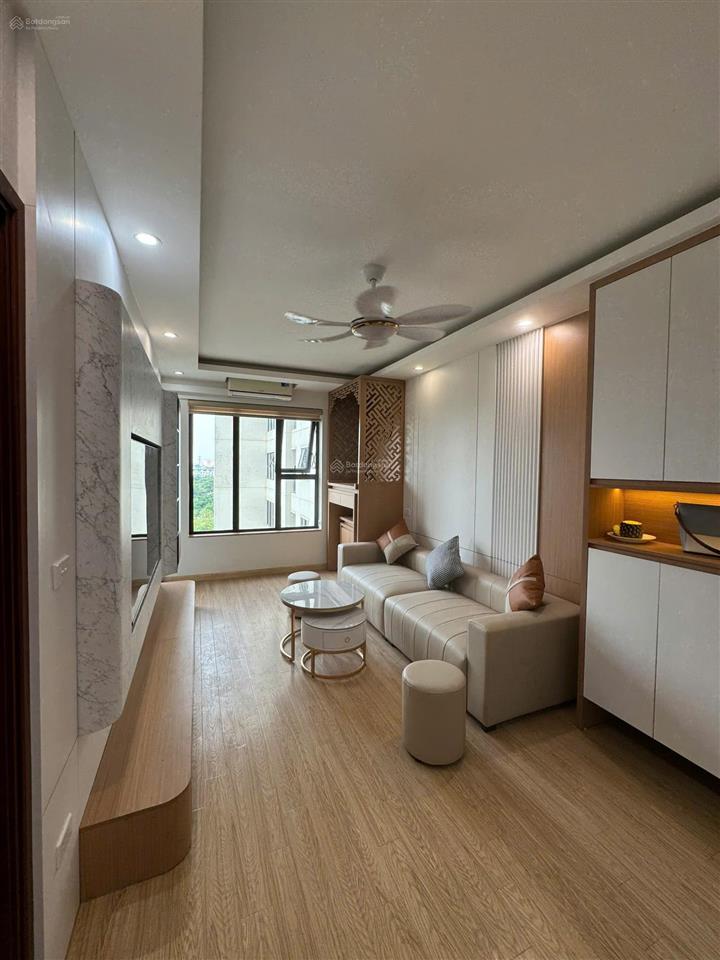 Cần bán căn hộ 2pn2vs greenstars phạm văn đồng