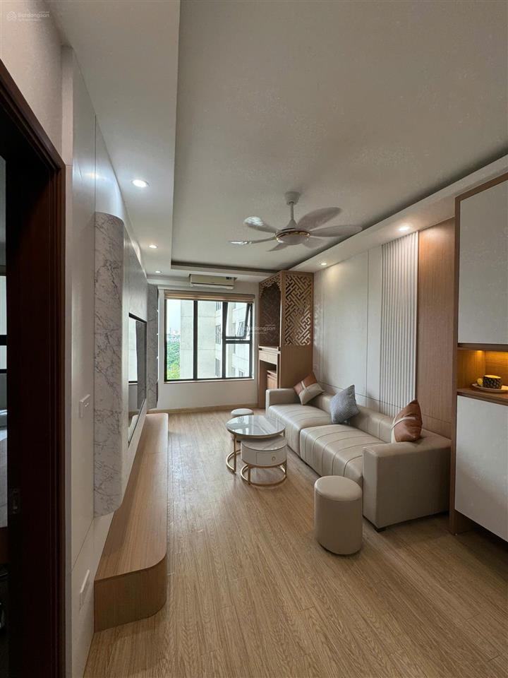 Cần bán căn hộ 2pn2vs greenstars phạm văn đồng