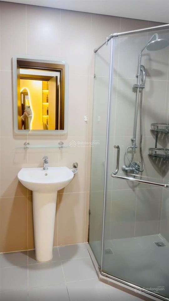 Con trai đi du học pháp không ở tới, gia đình cần bán căn 2pn2vs nhiều lộc công danh, học hành