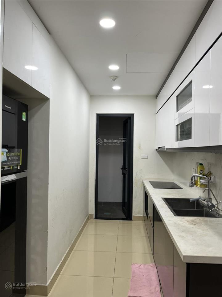 Tôi chính chủ cần bán nhanh căn hộ 2pn view pháo hoa đẹp