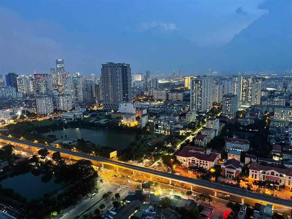 Tôi chính chủ cần bán nhanh căn hộ 2pn view pháo hoa đẹp