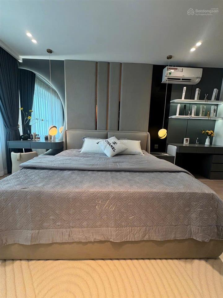 Chính chủ cần chuyển nhượng căn hộ 3 pn 139m tại goldmark city 136 hồ tùng mậu