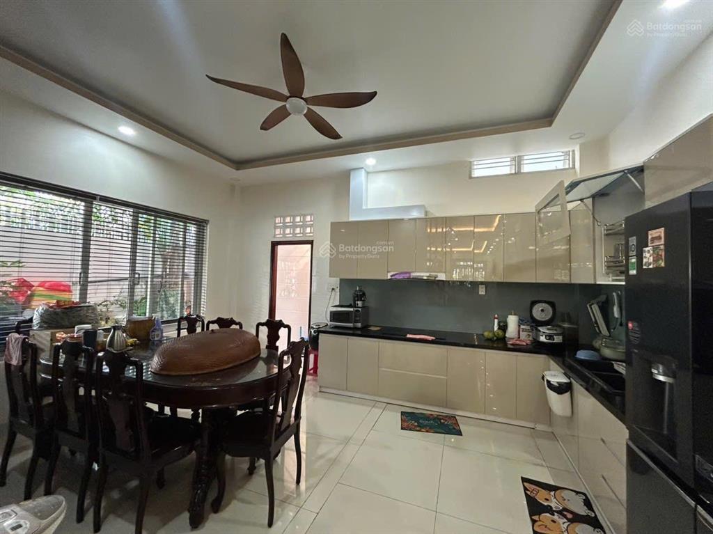Bán căn góc 2 mặt tiền khu an bình tân nam nha trang, 4 tầng full nội thất, gần sun group, 16 tỷ