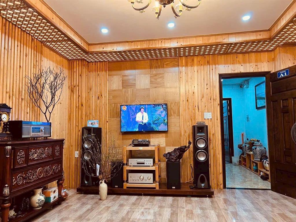 Bán tòa căn hộ 7 tầng hoàng diệu nha trang, gần biển, có thang máy, full nội thất, giá 16 tỷ 500