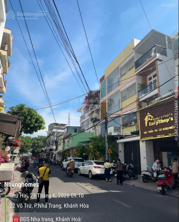 Bán nhà 4 tầng, mặt tiền võ trứ trung tâm bàn cờ nha trang, full nội thất, cách biển 3 phút, 9tỷ790