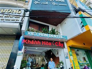 Bán tòa nhà 7 tầng 2 mặt tiền quang trung nha trang, dòng tiền sẵn 1 mặt 30 triệu/tháng, 30,9 tỷ