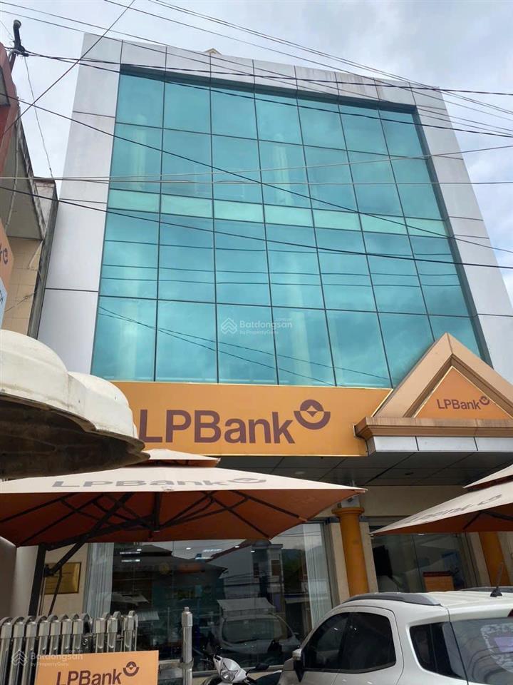 Bán nhà 3 tầng mặt tiền 23/10 diên an diên khánh, ngang 7,8m, dòng tiền 20 triệu/tháng, giá 13 tỷ 8