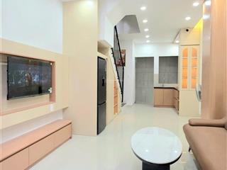 Bán nhà mới 3 tầng gần chợ phương sài, nha trang, cách biển hơn 1km, full nội thất, giá 4 tỷ 200