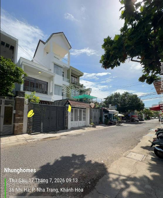 Bán nhà 2 tầng đường nhị hà, phước hòa nha trang, ngang nở hậu 11,2m, cách biển 5 phút, 10tỷ800