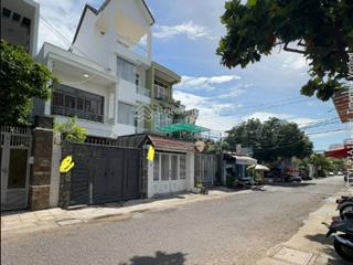 Bán nhà 2 tầng đường nhị hà, phước hòa nha trang, ngang nở hậu 11,2m, cách biển 5 phút, 10tỷ800