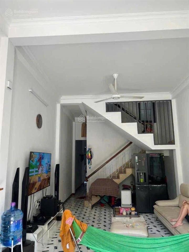 Bán nhà 2 tầng đường nhị hà, phước hòa nha trang, ngang nở hậu 11,2m, cách biển 5 phút, 10tỷ800